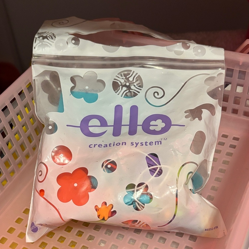 ☘️ BOGO FREE ☘️ Ello Creation System toys in a bag vintage building set